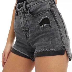 Good American Good Curve Shorts - NWT